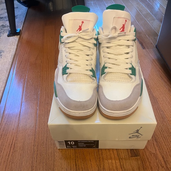 Nike SB Jordan 4s Pine Green Men’s 10 - Picture 1 of 6